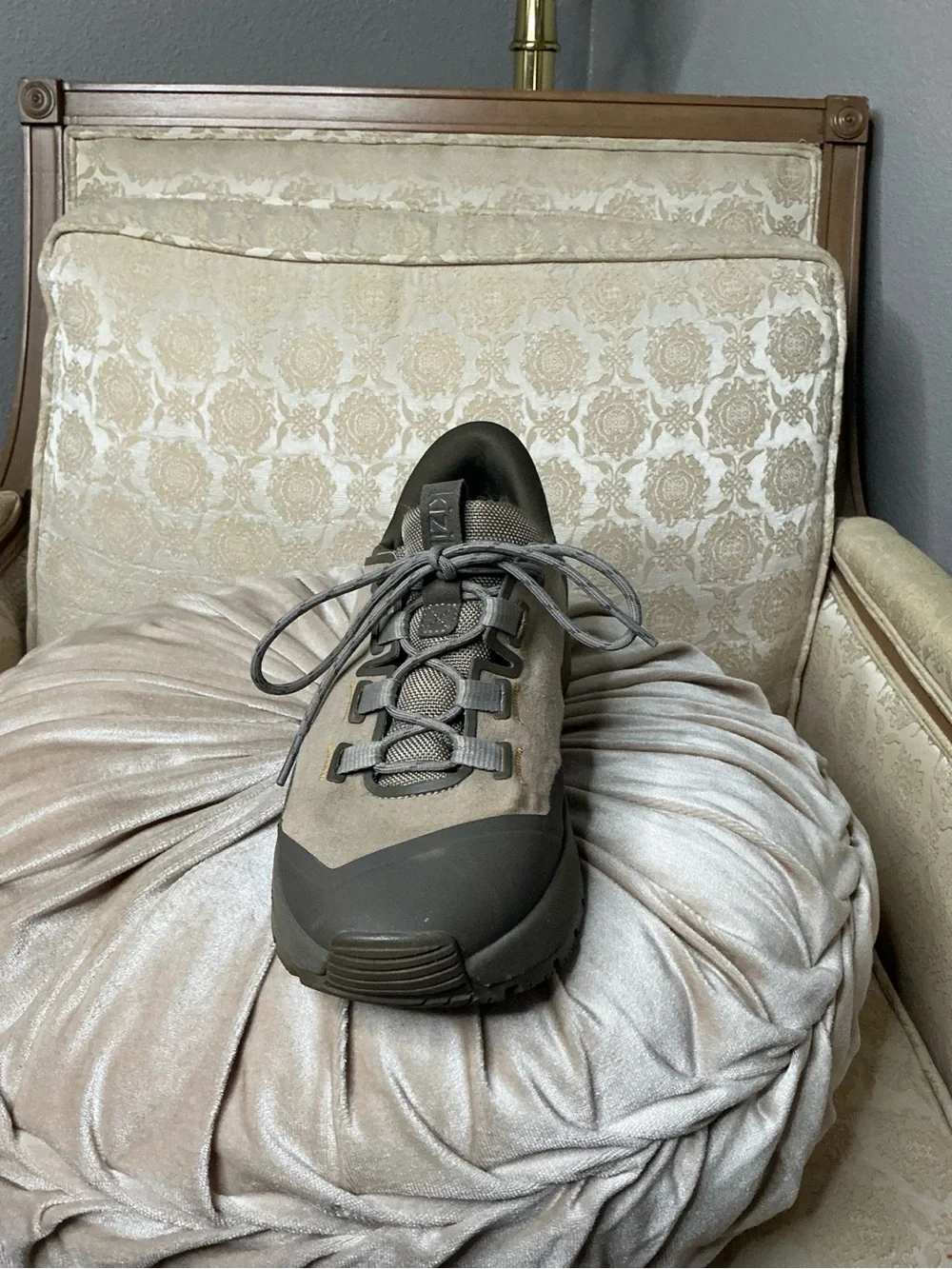 Kizik Wasatch Hands-Free Outdoor Sneakers Tumbleweed Brown